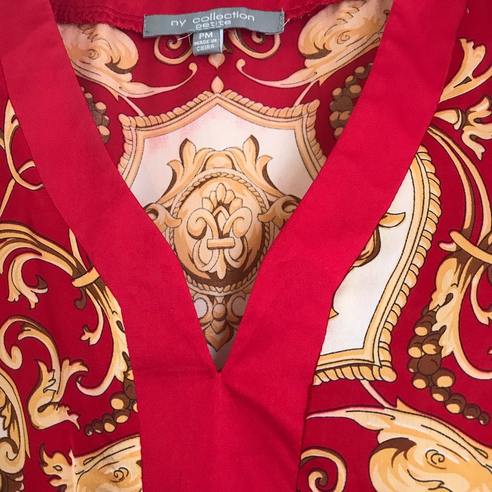 Red tunic - Picture 3 of 3